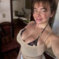 Ciao a tutti ❤️🥰
Sono Catalina, un'affascinante giovane donna disponibile per incontri discreti e a pagamento. 
Il mio telegramma: @Catalinaperrin 

