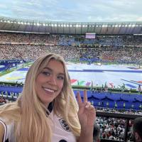 Sono disponibile per transessuali 