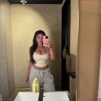 Ciao a tutti ❤️🥰😍
Sono Catalina, una giovane e adorabile ragazza disponibile per incontri sexy a pagamento, senza impegno. Se il desiderio parla pi&ugrave;