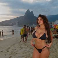 Ciao a tutti ❤️🥰
Sono Catalina, un'affascinante giovane donna disponibile per incontri discreti e a pagamento. 
Il mio telegramma: @Catalinaperrin 

