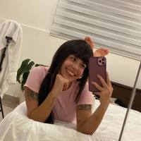 Ciao, piacere di conoscerti e da dove vieni e quanti anni hai, sono disponibile per massaggi ☺️