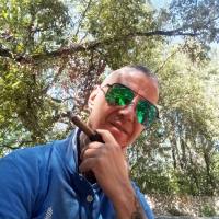 Mi chiamo Gabriele vorrei incontrare una ragazza o donna non mercenaria per uscire spesso insieme zona Montemesola,Statte, Crispiano, Grottaglie,