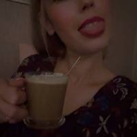 Sono disponibile per ogni tipo di incontro discreto e senza impegno 🍆🥵
Il mio Telegram: @Clara12380
Il mio numero WhatsApp: +33758081156