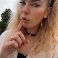 Sono disponibile per ogni tipo di incontro discreto e senza impegno 🍆🥵
Il mio Telegram: @Clara12380
Il mio numero WhatsApp: +33758081156