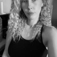 Sono disponibile per ogni tipo di incontro discreto e senza impegno 🍆🥵
Il mio Telegram: @Clara12380
Il mio numero WhatsApp: +33758081156