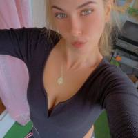 Sono disponibile per ogni tipo di incontro discreto e senza impegno 🍆🥵
Il mio Telegram: @Clara12380
Il mio numero WhatsApp: +33758081156