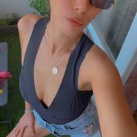 Sono disponibile per ogni tipo di incontro discreto e senza impegno 🍆🥵 
Il mio Telegram: @Clara12380 
Il mio numero WhatsApp: +31683257984