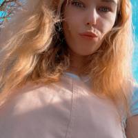 Sono disponibile per ogni tipo di incontro discreto e senza impegno 🍆🥵
Il mio Telegram: @Clara12380
Il mio numero WhatsApp: +33758081156