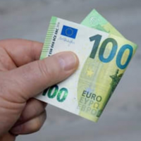 Nell'ambito del mantenimento e della stabilità finanziaria di tutti e per ridurre il tasso di povertà e le disuguaglianze sociali, lavoriamo per finan