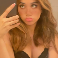 Sono una ragazza italiana sensuale di 24 anni.