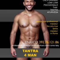 ROMA **MASSAGGIATORE X UOMO **TANTRA  PROFESSIONALE! MEDITAZIONE NUDISTA