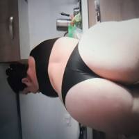 Donna matura splendida italiana foto reali disponibile anche per videochiamate 