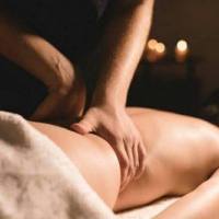 MASSAGGIATORE ITALIANO CERTIFICATO MASSEUR PER COPPIE A MONTECATINI TERME MONSUMMANO PISTOIA PRATO FIRENZE LUCCA PISA LIVORNO 3911793921