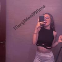 Ragazza di 25 anni cerca uomo per dating e relazione seria