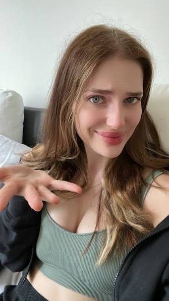 😘🤩🤩🤩Sono disponibile per un incontro erotico ordinato e amichevole.  😘🤩