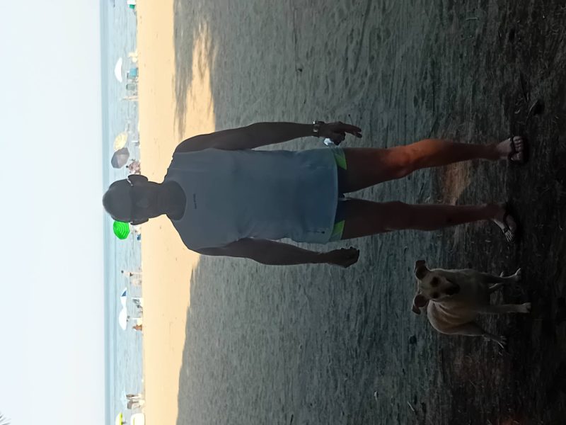 La cercavo una donna ma sono tutte chiacchierone  dicono k cercano uomo sincero ma sono tutte balle k crescono tutte chiacchiere  e nullabaliste