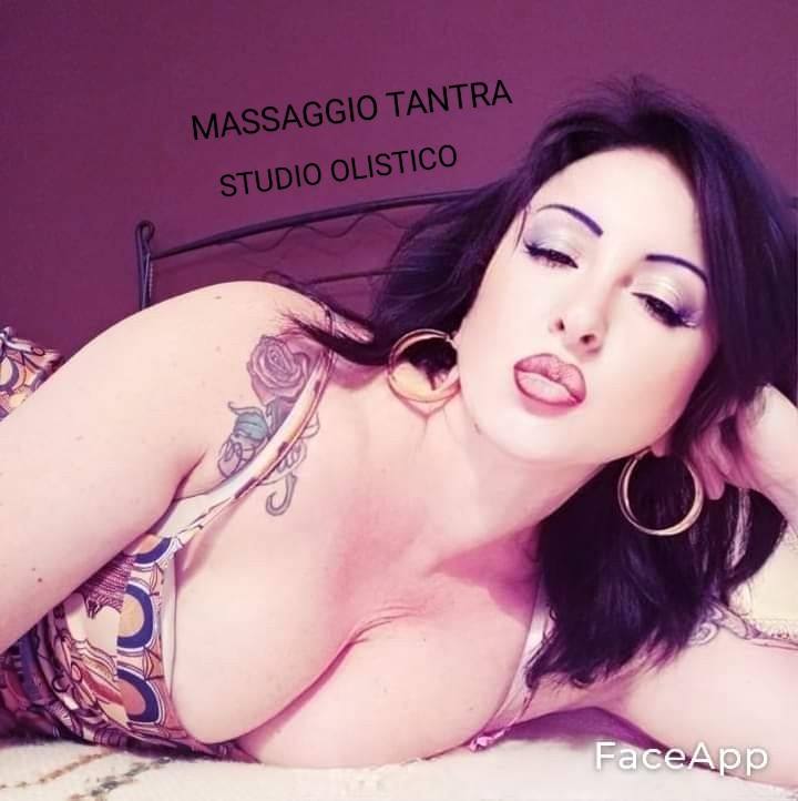 LUISA MASSAGGIATRICE TANTRICA EROTICA 