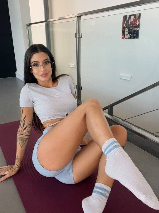 😘Sono una ragazza molto discreta e gentile 😗😘😘
