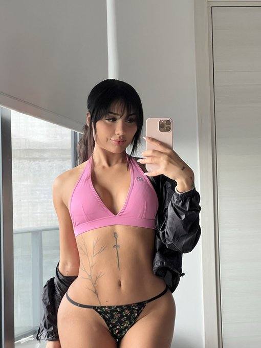 Donna Biella disponible adesso 