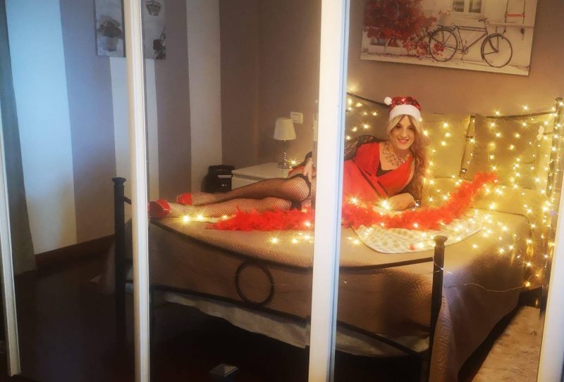 SELVAGGIA TRAV ITALIANA DI PASSAGGIO A PESCARA, BELLA, FEMMINILE, BEN MESSA, ATTIVA e PASSIVA, MOLTO CURATA, COINVOLGENTE E DESIDEROSA