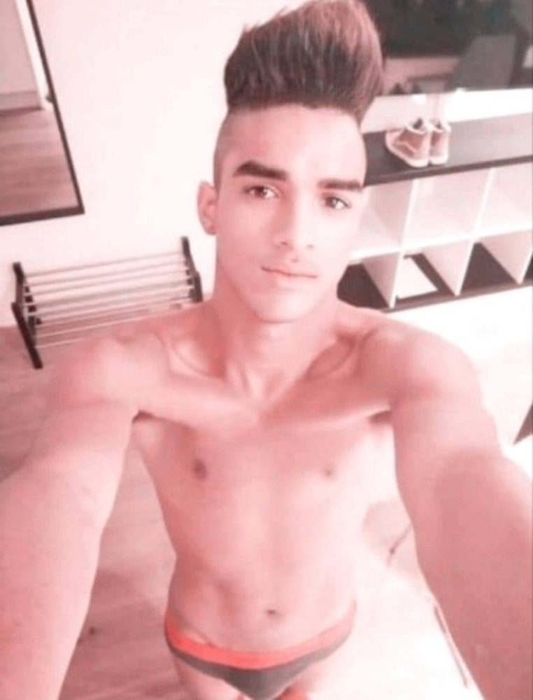 new! matteo 🌳 ragazzino 19anni 😜  fisico perfetto 21cm xxl. ⚡24h