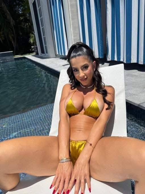 Sono disponibile ora per i vostri incontri a pagamento. 
TELEGRAM : @Alessand1ar
Zangi 1664779917