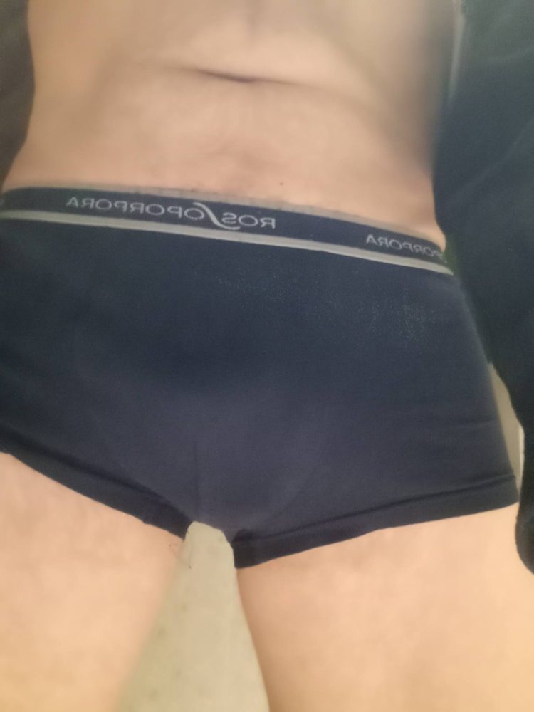 Eseguo massaggi Total body , no lucro! Solo donne! No uomini!!