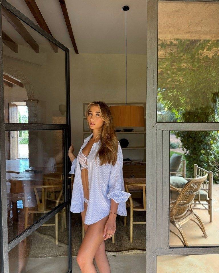 Sono una donna single disponibile per una incontri séria. 