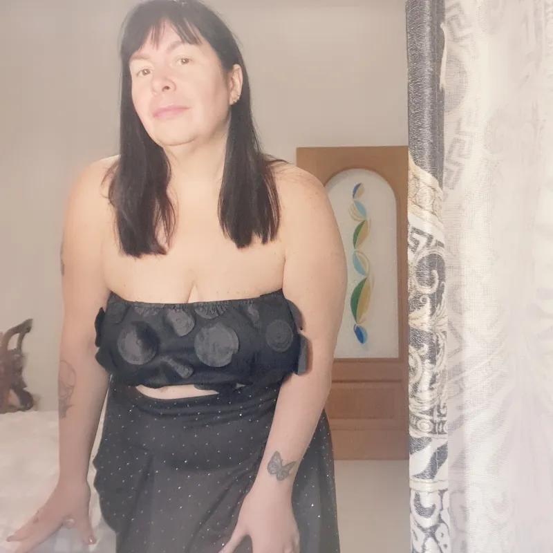 Pamela la vera porcellina genovese super caliente 