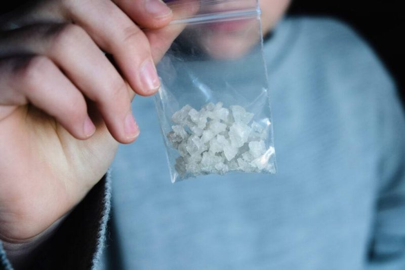 Crystal Meth online (metanfetamina) in vendita
La metanfetamina è un potente stimolante del sistema nervoso centrale che viene utilizzato principalmen