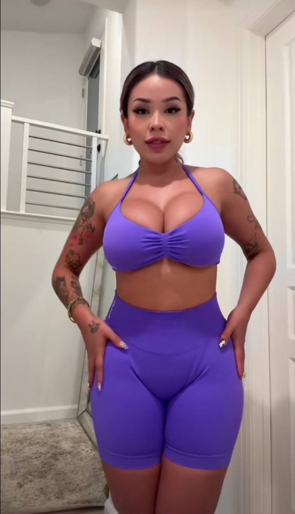 🍑🌹Sono disponibile per un po' di divertimento malizioso 🍑