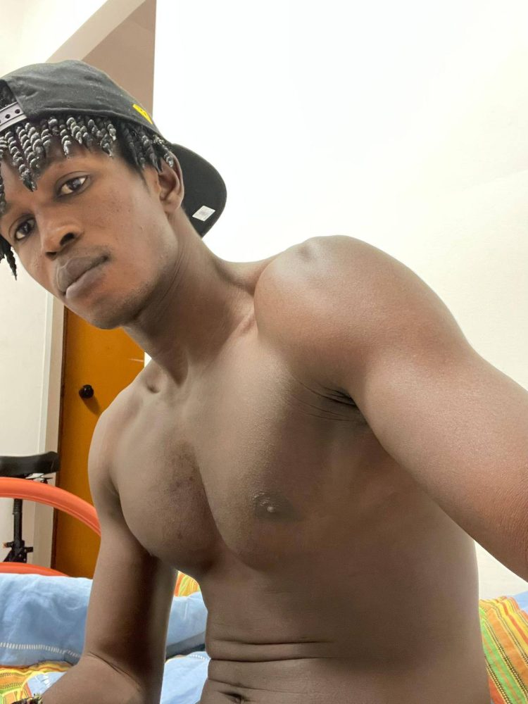 ciao sono un uomo e molto caldo per massaggia