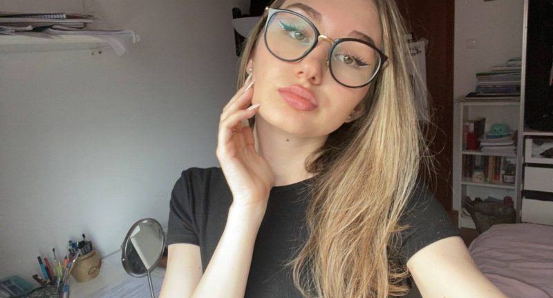 
🌺€🌺Il mio telegramma @MONI6925_IT 💌 Sono una escort disponibile per incontri sessuali💘€💝