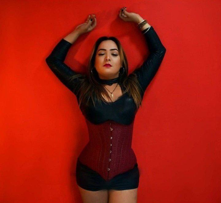 Kimberly trans dominante 