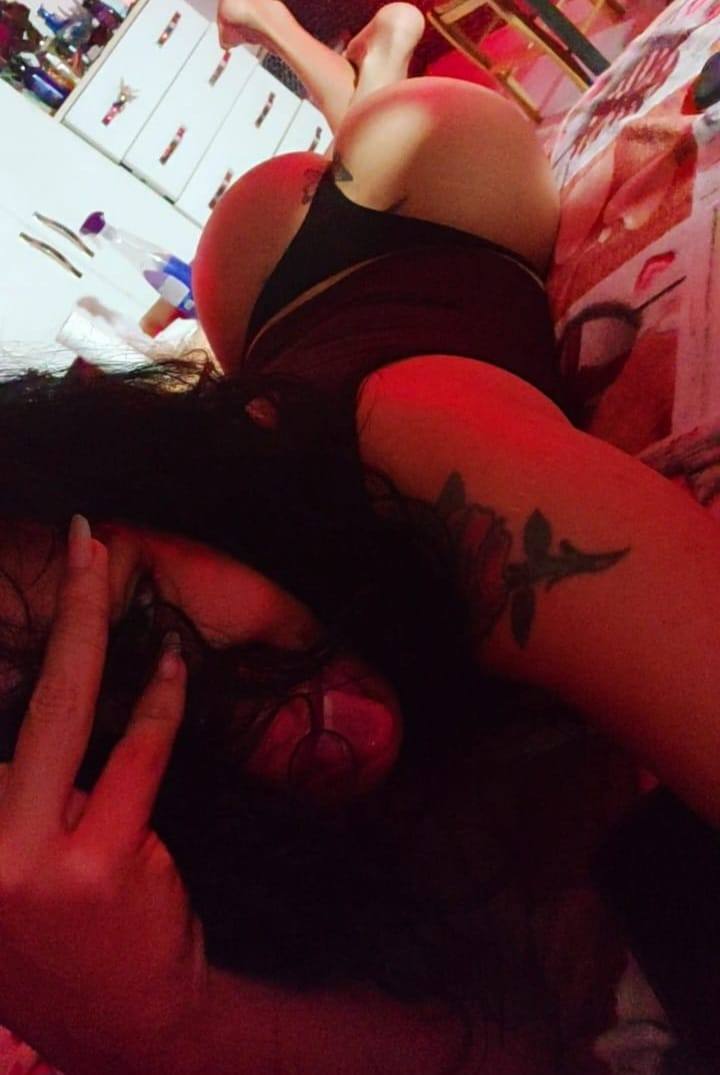 Mi piace succhiare 69 attiva passiva tutto con calma 