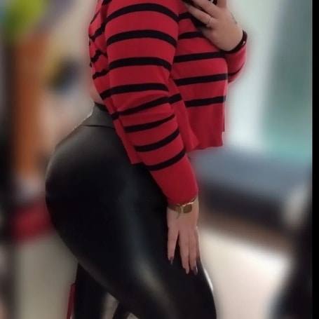 Pamela italiana aria condizionata foto reali 