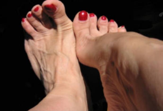 Massaggiatrice italiana amante del massaggio erotico x dare e ricevere benessere ti aspetto con un coinvolgente body massage